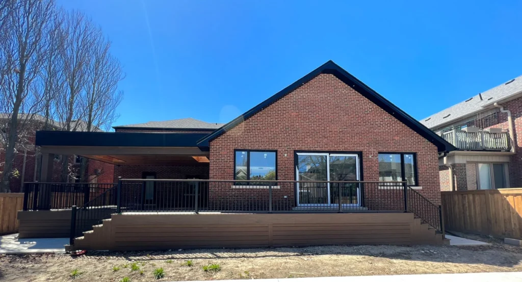 Custom Deck Installation by Destination Pools and Landscaping (5)